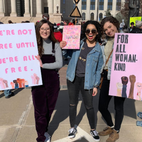 Meet your Posher, Savanna d - Picture 1 of 1